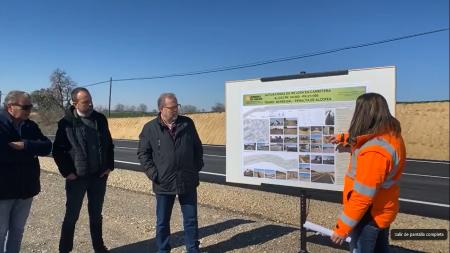 Imagen Próxima apertura de la renovada carretera de Peralta de Alcofea y Berbegal.