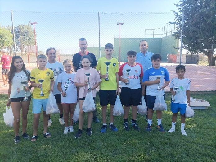 Imagen Peralta de Alcofea acoge el campeonato individual de tenis de la Comarca de Somontano.