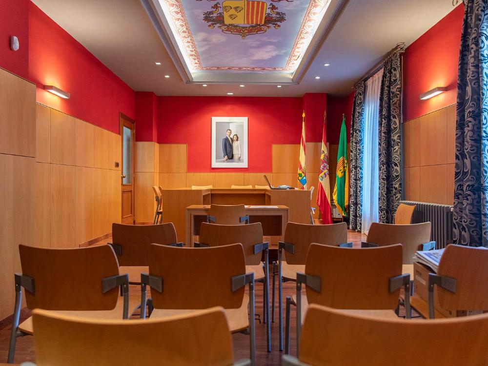 Imagen Pleno del Ayuntamiento de Peralta de Alcofea